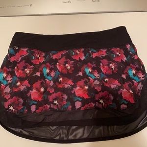 Multicolor Lululemon Tennis skirt w/shorts